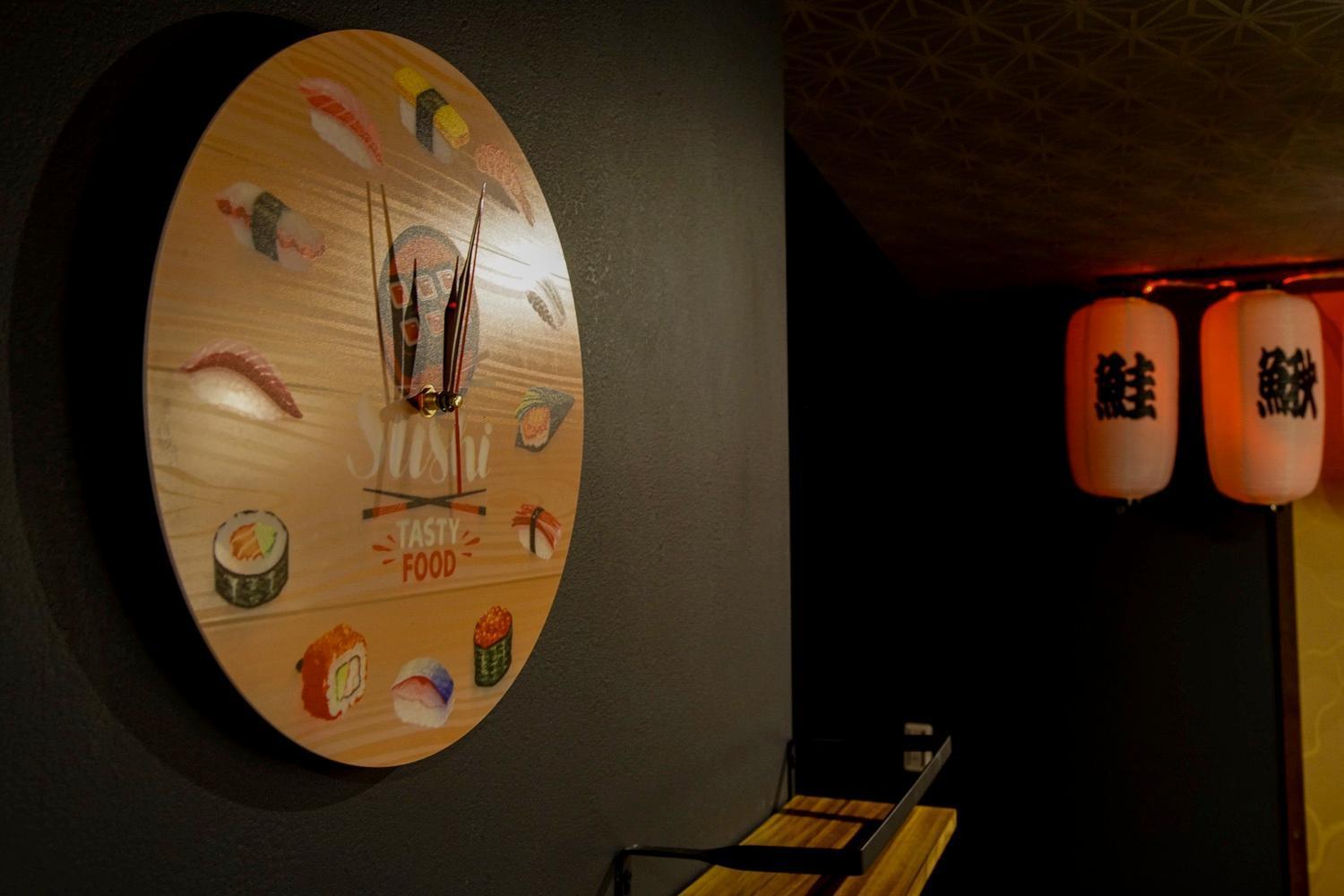 Fukufuku Sushi-themed